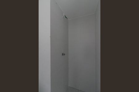 Apartamento para alugar com 33m², 2 quartos e sem vaga Apartamento para alugar com 33m², 2 quartos e sem vagaBanheiro