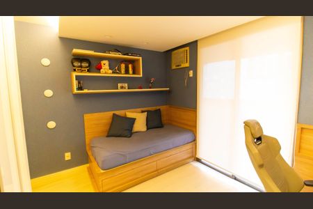 Apartamento à venda com 145m², 3 quartos e 2 vagasQuarto 02