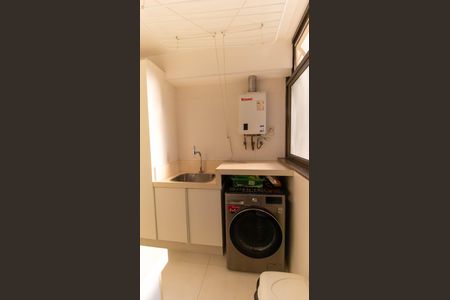 Apartamento à venda com 145m², 3 quartos e 2 vagasÁrea de Serviço