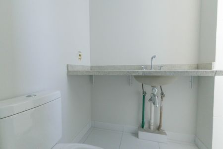 Apartamento à venda com 127m², 3 quartos e 2 vagasBanheiro da Suíte 2