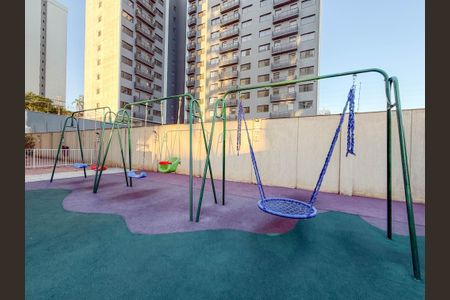 Apartamento à venda com 137m², 3 quartos e 2 vagasÁrea comum - Playground