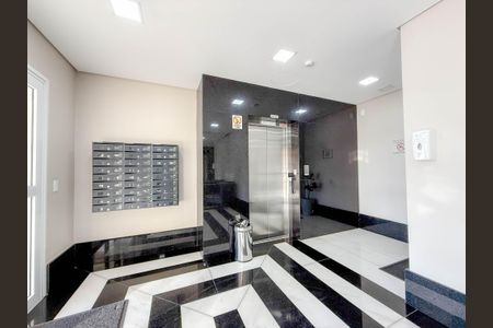 Apartamento à venda com 127m², 3 quartos e 2 vagas Apartamento à venda com 127m², 3 quartos e 2 vagasHall de entrada