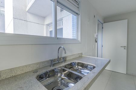 Apartamento à venda com 127m², 3 quartos e 2 vagas Apartamento à venda com 127m², 3 quartos e 2 vagasCozinha