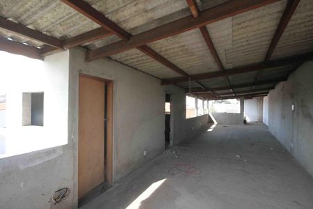 Casa à venda com 400m², 3 quartos e 6 vagasTerraço