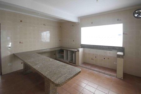 Casa à venda com 400m², 3 quartos e 6 vagasCozinha