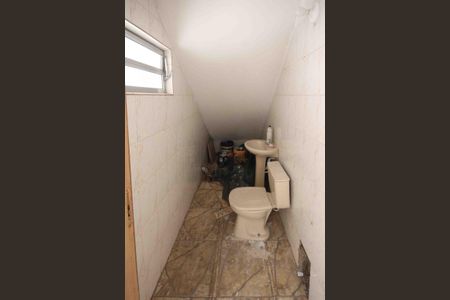 Casa à venda com 400m², 3 quartos e 6 vagasÁrea comum /Lavabo da Garagem