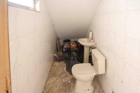 Casa à venda com 400m², 3 quartos e 6 vagasÁrea comum /Lavabo da Garagem