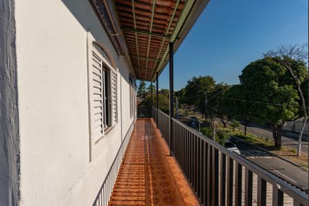 Casa à venda com 150m², 3 quartos e 1 vaga Casa à venda com 150m², 3 quartos e 1 vagaVaranda da Sala