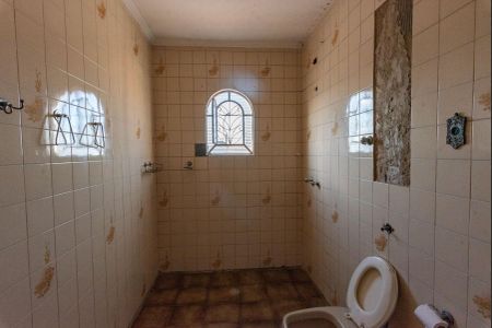 Casa à venda com 150m², 3 quartos e 1 vaga Casa à venda com 150m², 3 quartos e 1 vagaBanheiro