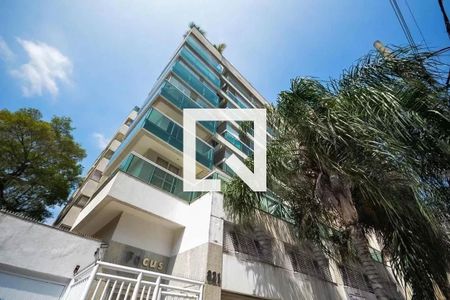 Apartamento à venda com 180m², 3 quartos e 2 vagas Apartamento à venda com 180m², 3 quartos e 2 vagasFachada