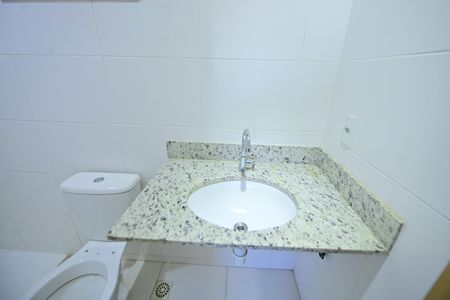 Apartamento para alugar com 65m², 2 quartos e 1 vagaBanheiro 2