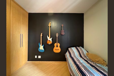 Apartamento à venda com 106m², 3 quartos e 2 vagasQuarto 