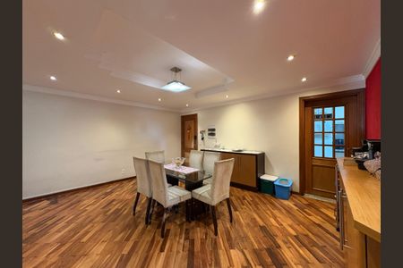 Apartamento à venda com 106m², 3 quartos e 2 vagasSala