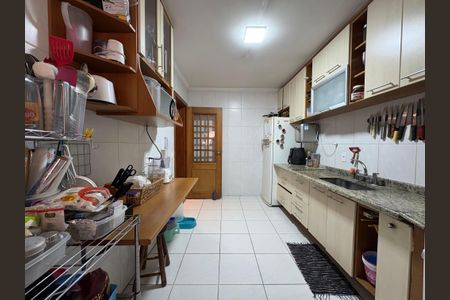 Apartamento à venda com 106m², 3 quartos e 2 vagasCozinha