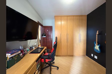 Apartamento à venda com 106m², 3 quartos e 2 vagasQuarto 