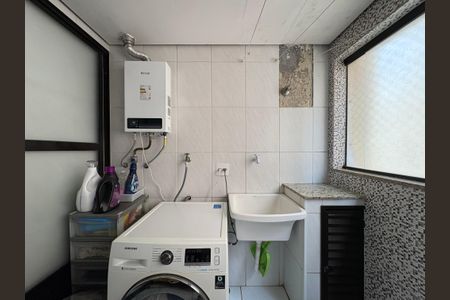 Apartamento à venda com 106m², 3 quartos e 2 vagasLavanderia