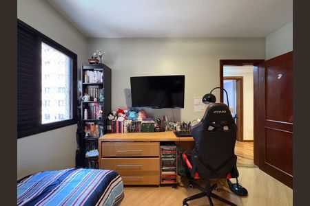 Apartamento à venda com 106m², 3 quartos e 2 vagasQuarto 