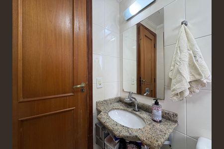 Apartamento à venda com 106m², 3 quartos e 2 vagasBanheiro