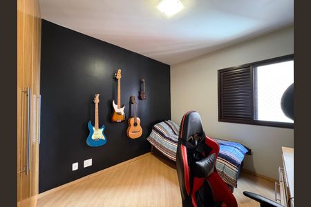 Apartamento à venda com 106m², 3 quartos e 2 vagasQuarto