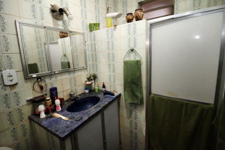 Casa à venda com 225m², 3 quartos e 2 vagasBanheiro Social 2