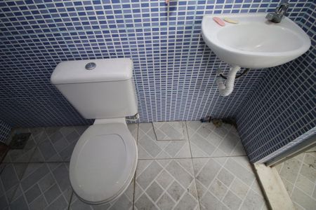 Casa à venda com 225m², 3 quartos e 2 vagasBanheiro da Piscina