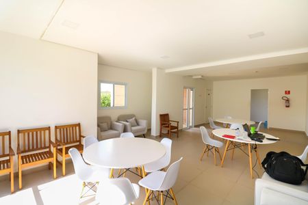 Apartamento para alugar com 51m², 2 quartos e 1 vagaÁrea comum