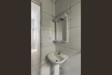 Casa para alugar com 80m², 2 quartos e sem vagaBanheiro