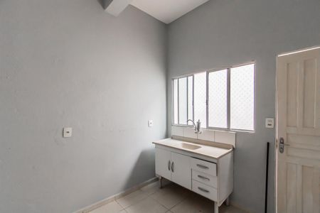 Casa para alugar com 80m², 2 quartos e sem vagaCozinha