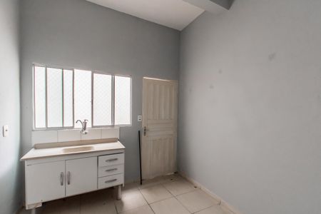 Casa para alugar com 80m², 2 quartos e sem vagaCozinha
