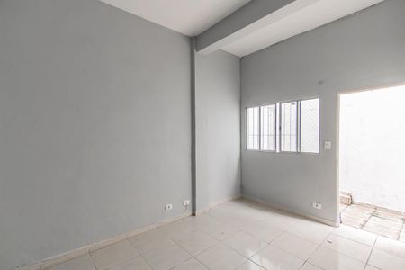 Casa para alugar com 80m², 2 quartos e sem vagaSala