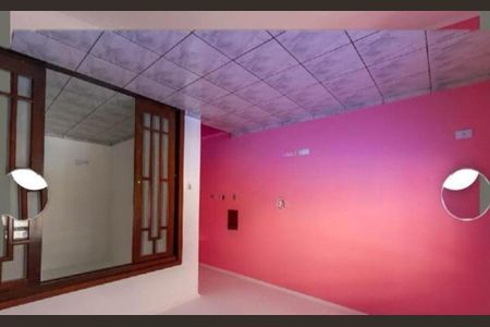 Casa à venda com 193m², 3 quartos e sem vaga