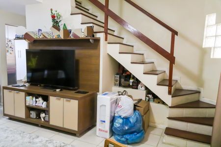 Casa à venda com 181m², 3 quartos e 1 vaga Casa à venda com 181m², 3 quartos e 1 vagaSala