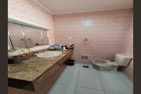 Foto 12 de casa à venda com 6 quartos, 240m² em Penha de França, São Paulo