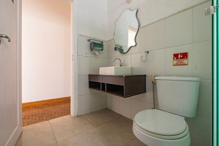 Casa para alugar com 138m², 2 quartos e 1 vagaBanheiro