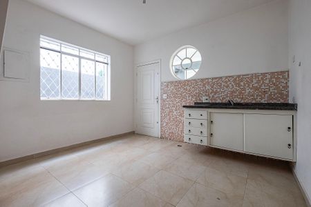 Casa para alugar com 138m², 2 quartos e 1 vagaCozinha