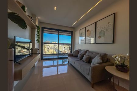 Apartamento à venda com 73m², 2 quartos e 1 vaga Apartamento à venda com 73m², 2 quartos e 1 vagaSala