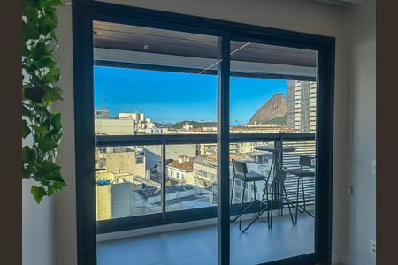 Apartamento à venda com 73m², 2 quartos e 1 vaga Apartamento à venda com 73m², 2 quartos e 1 vagaVaranda da Sala
