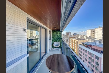 Apartamento à venda com 73m², 2 quartos e 1 vaga Apartamento à venda com 73m², 2 quartos e 1 vagaVaranda da Sala