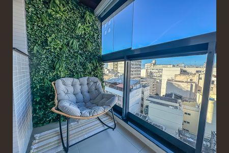 Apartamento à venda com 73m², 2 quartos e 1 vaga Apartamento à venda com 73m², 2 quartos e 1 vagaVaranda da Sala