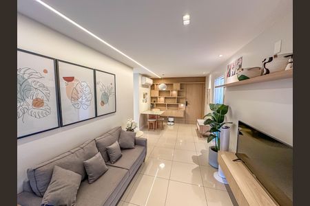 Apartamento à venda com 73m², 2 quartos e 1 vaga Apartamento à venda com 73m², 2 quartos e 1 vagaSala