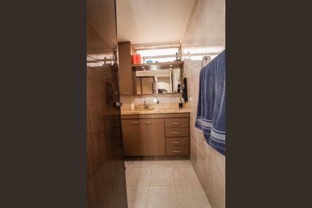 Apartamento à venda com 69m², 3 quartos e 1 vagaBanheiro