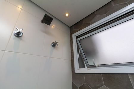 Apartamento à venda com 85m², 2 quartos e 2 vagasBanheiro da Suíte 2