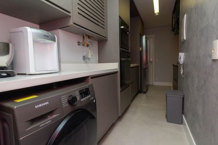 Apartamento à venda com 85m², 2 quartos e 2 vagasCozinha e Área de Serviço