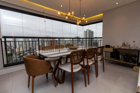 Apartamento à venda com 85m², 2 quartos e 2 vagasVaranda gourmet