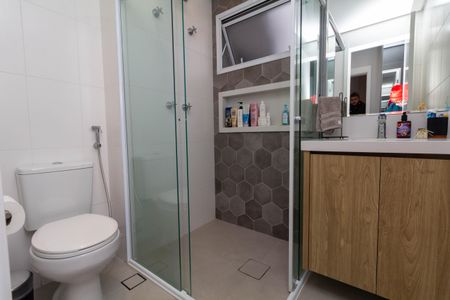 Apartamento à venda com 85m², 2 quartos e 2 vagasBanheiro da Suíte 2