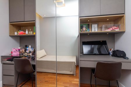 Apartamento à venda com 85m², 2 quartos e 2 vagasQuarto 1