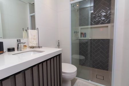 Apartamento à venda com 85m², 2 quartos e 2 vagasBanheiro da Suíte 1