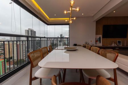 Apartamento à venda com 85m², 2 quartos e 2 vagasVaranda gourmet