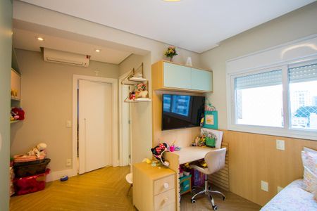 Apartamento à venda com 129m², 3 quartos e 2 vagasSuíte 2