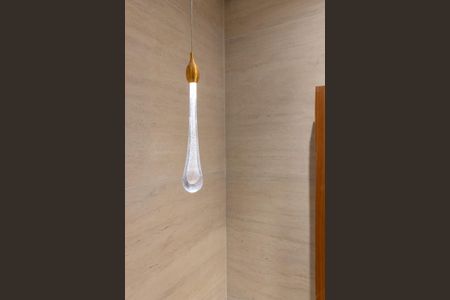 Casa à venda com 200m², 3 quartos e 2 vagasBanheiro da Suíte 02